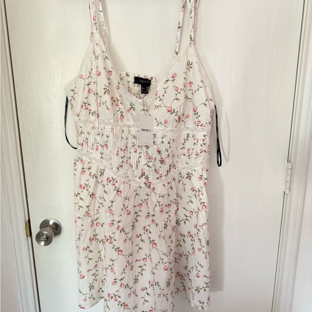Forever 21 White Floral Cottagecore Dress Lace Trim Summer Mini Dress Size 0X